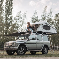 Adventure 165 Rooftop Tent Gray with Storage Net