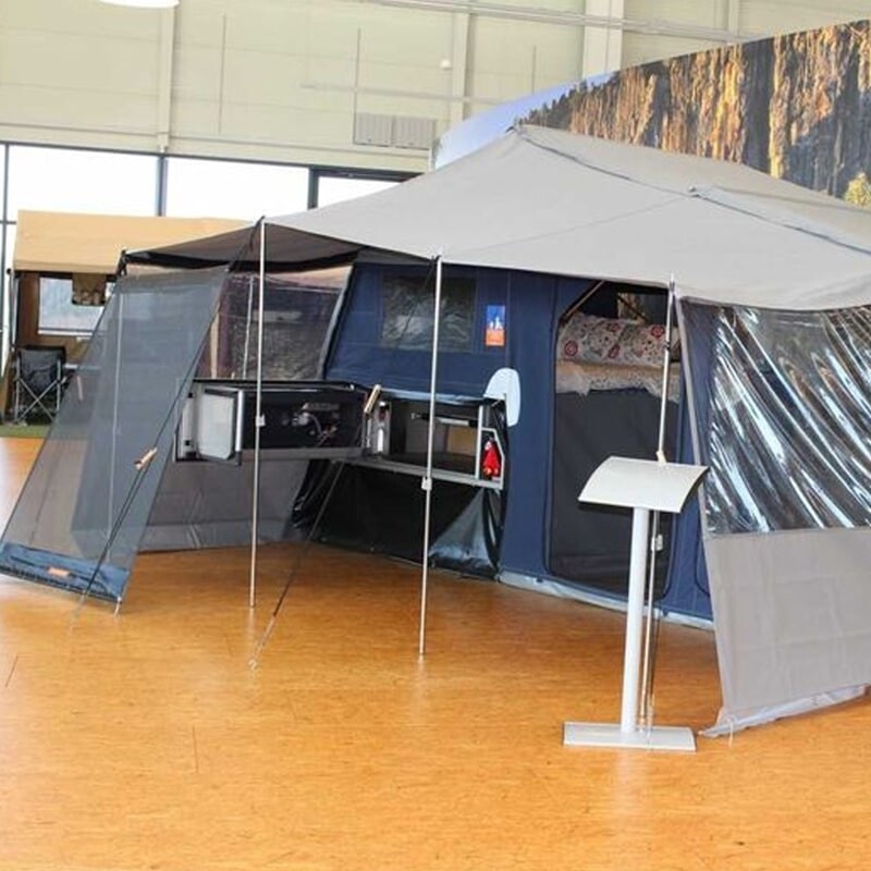 High-Roof Kitchen Bay TrailDog Umber V2A